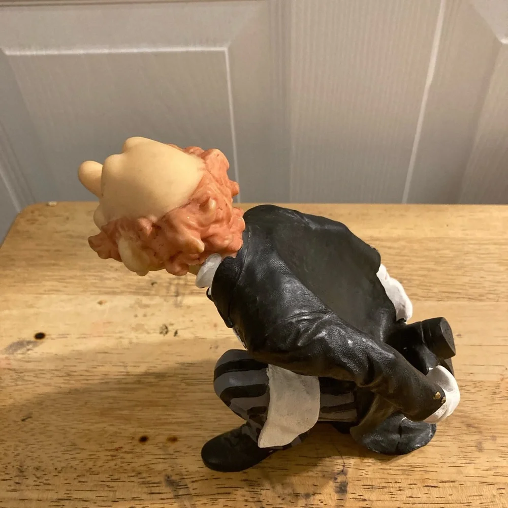 James the butler wine holder